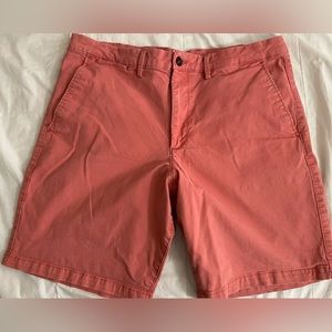 Pink Gap Men's 10" Essential
Shorts